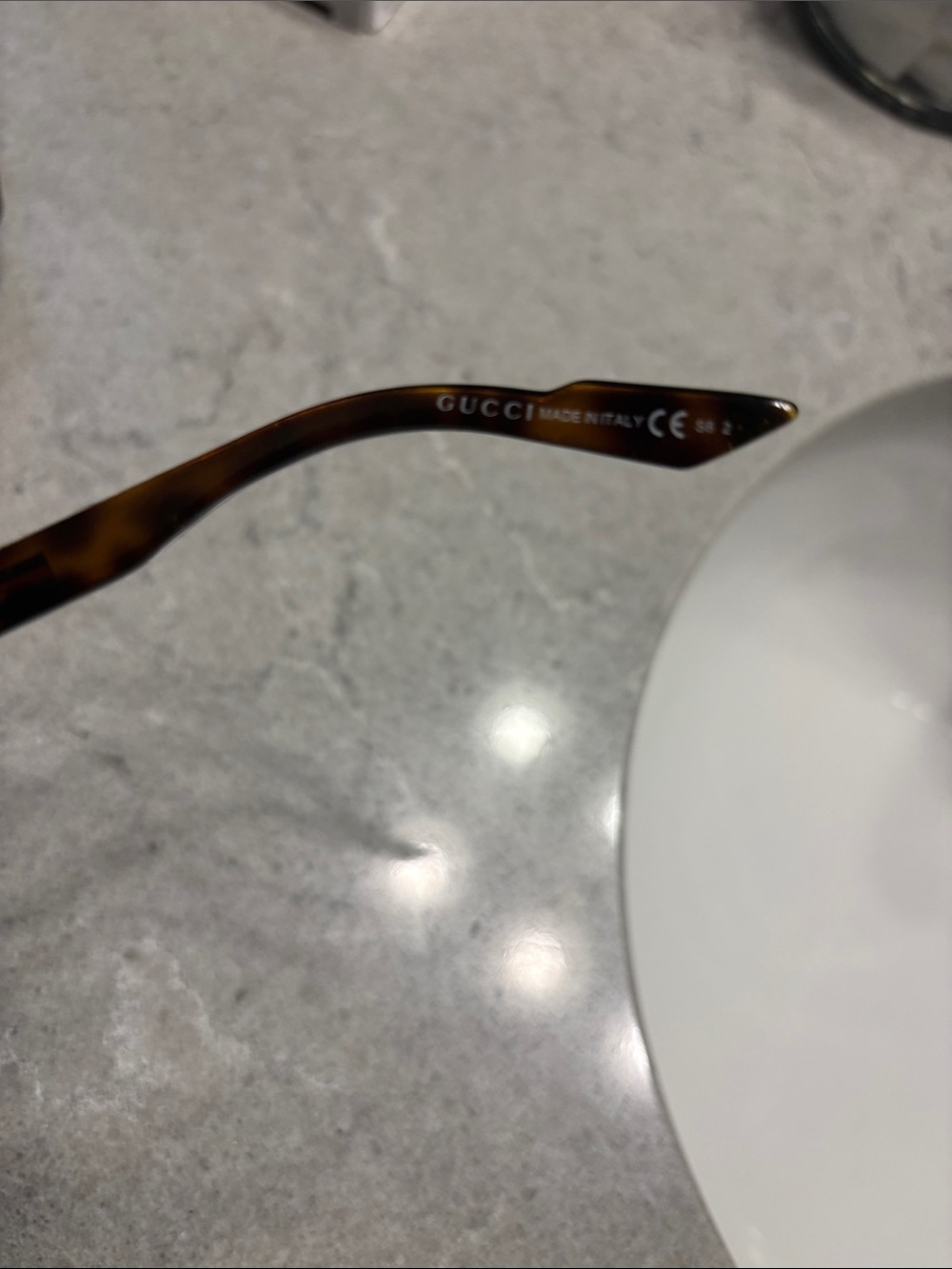Gucci Tortoiseshell Sunglasses with Brown Lenses and Green-Red Temple Stripe - Picture 3 of 10